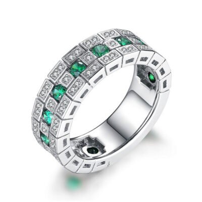 Silver Glowing Ring green Stones – With Box – AR279 18mm